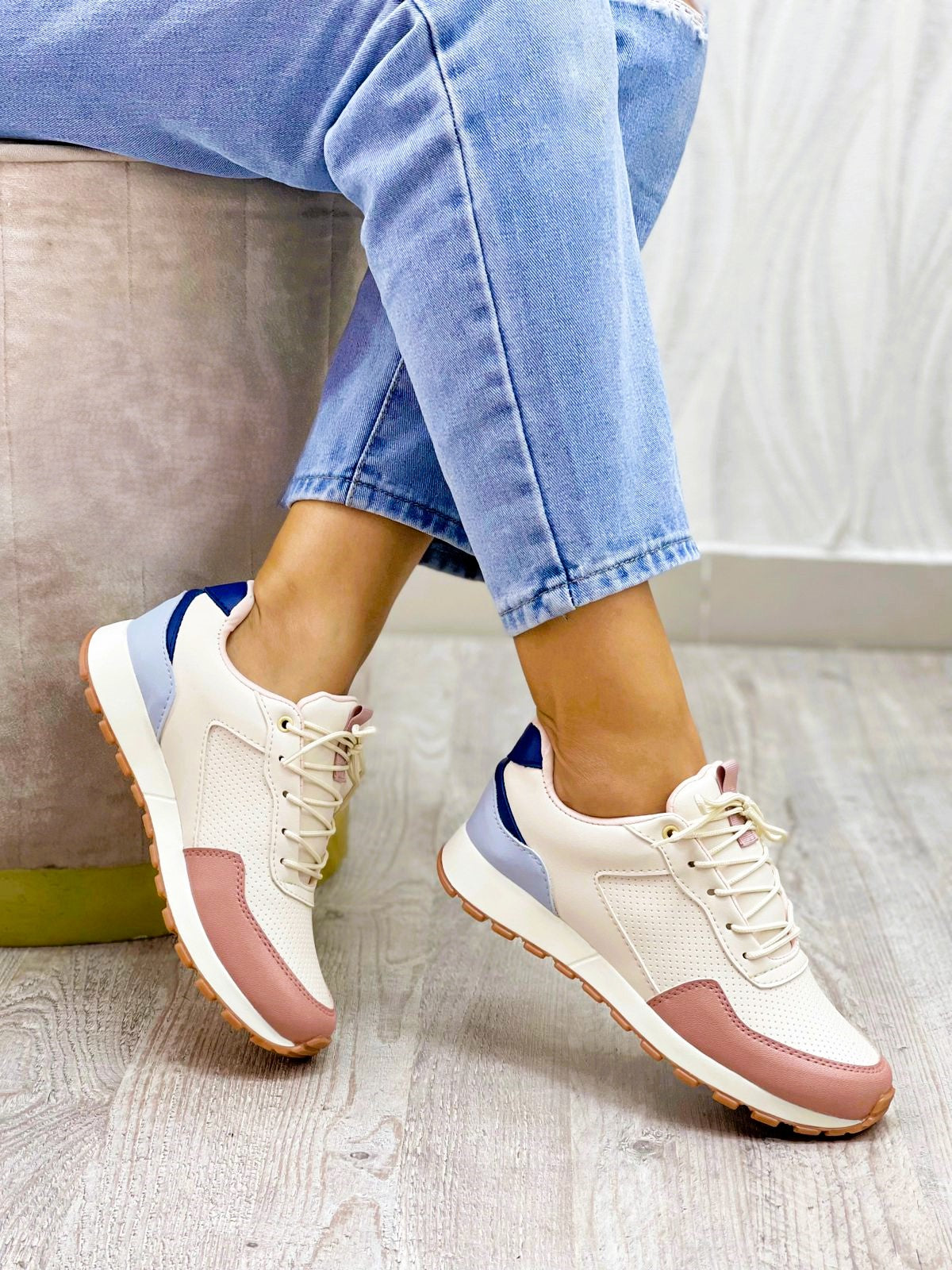 COMBIFLOW: Elegancia y Confort en Perfecta Armonía